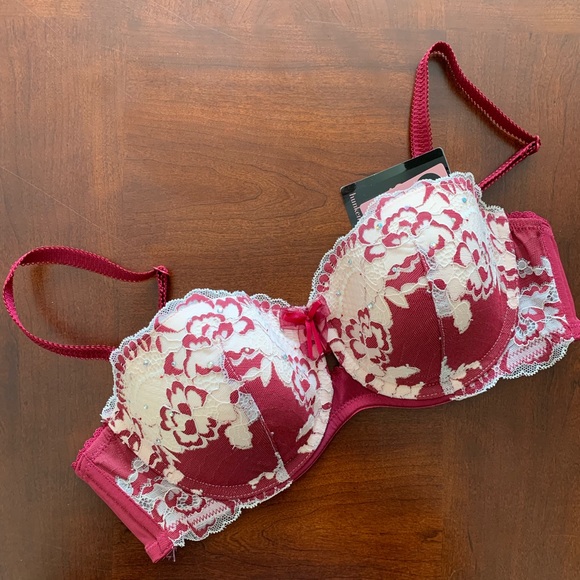 Hunkemoller Other - NWT Hunkemoller Natasha Dreamlift Bra Rustic Red